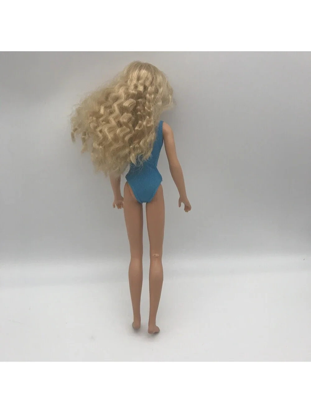 Vintage 1987 Hasbro Makin' Waves Maxie Beach Fashion Doll with Swimsuit Earrings